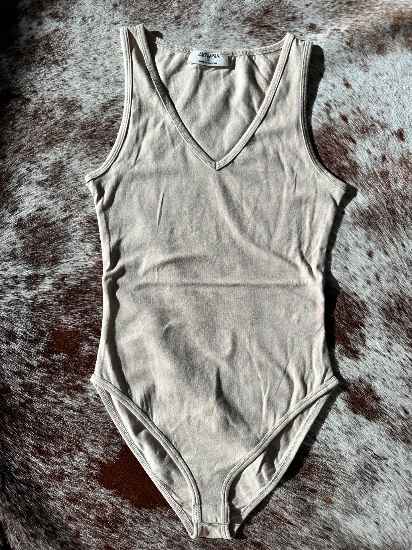 Mineral washed vneck bodysuit