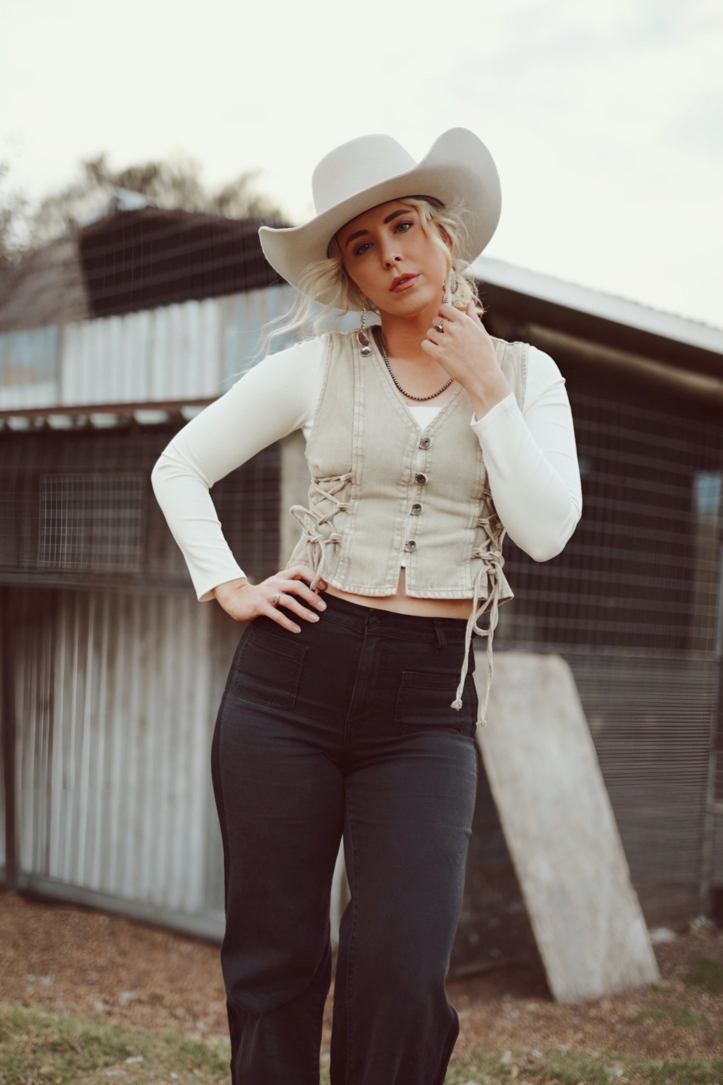 Abbey Vest - Beige